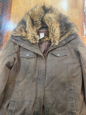 Cripple Creek Ranchwear jacket with faux fur collar